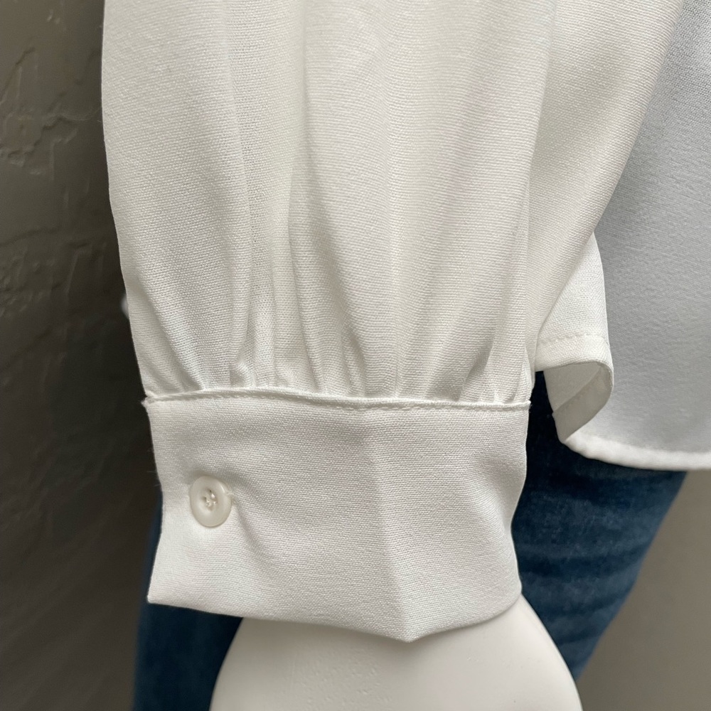 #4 White Button Flap Pocket Blouse w/Gathered Sleeves - Picture 5 of 7